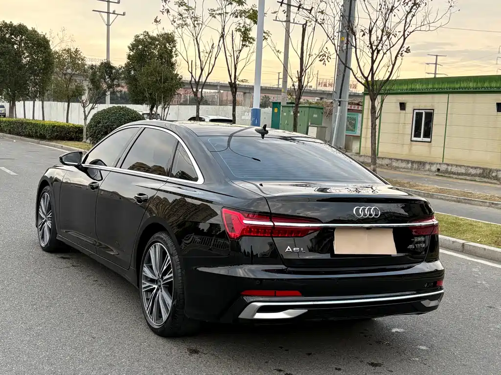 Audi A6L 2024 model 45 TFSI Premium Dynamic Edition