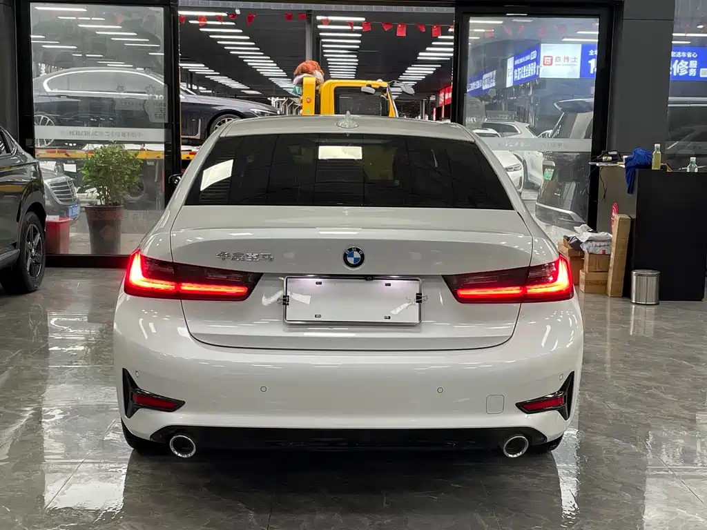 BMW 3 Series 2022 Model Refresh 320i Sport Package