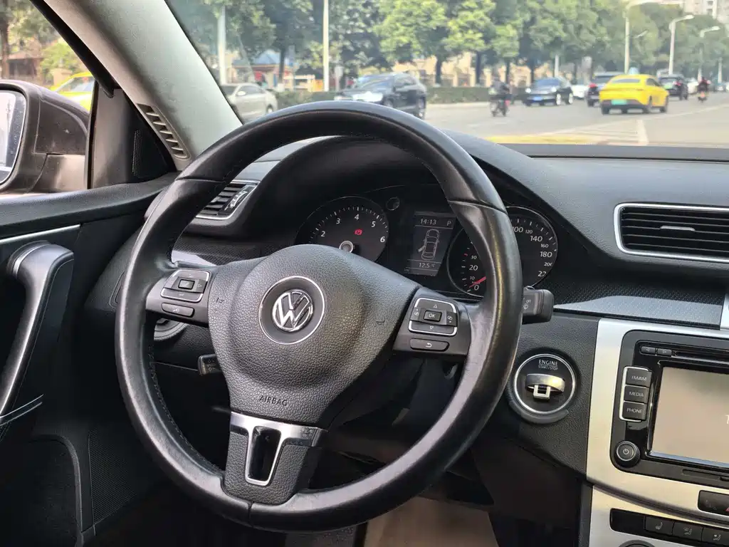 Magotan 2016 2.0TSI Smart Enjoy Luxury Edition