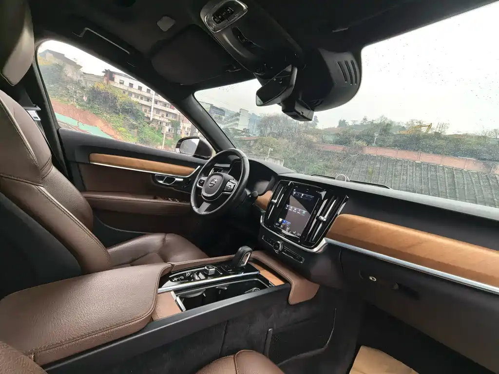 Volvo S90 2021 B5 Intelligent Luxury Edition