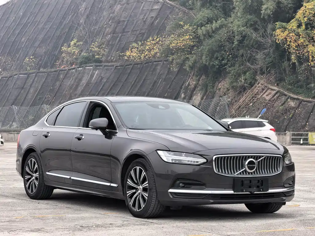 Volvo S90 2021 B5 Intelligent Luxury Edition