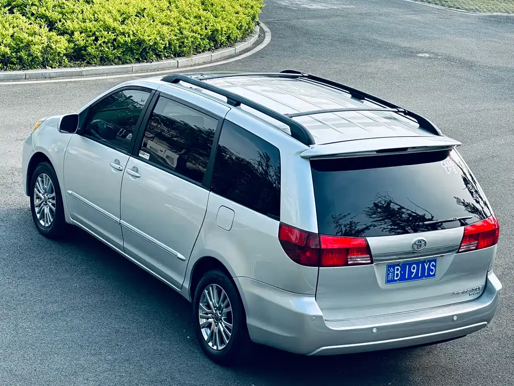 SIENNA 2005 3.3 XLE