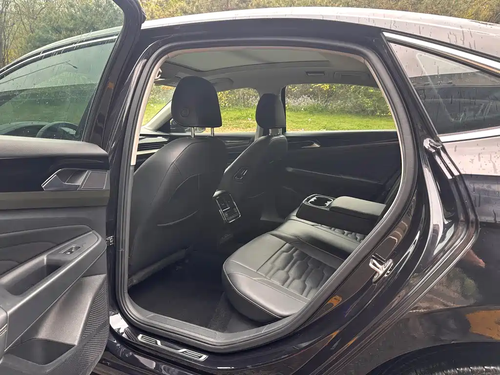 Passat 2021 330 TSI Luxury Edition