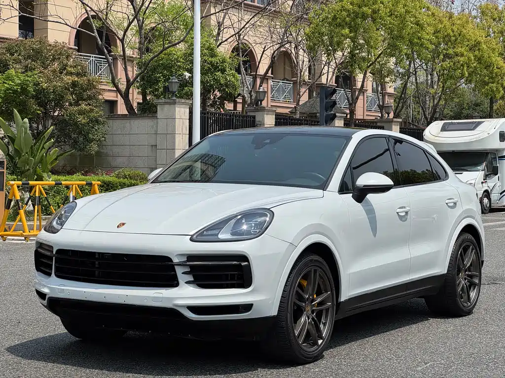 Cayenne 2019 Coupe 3.0T