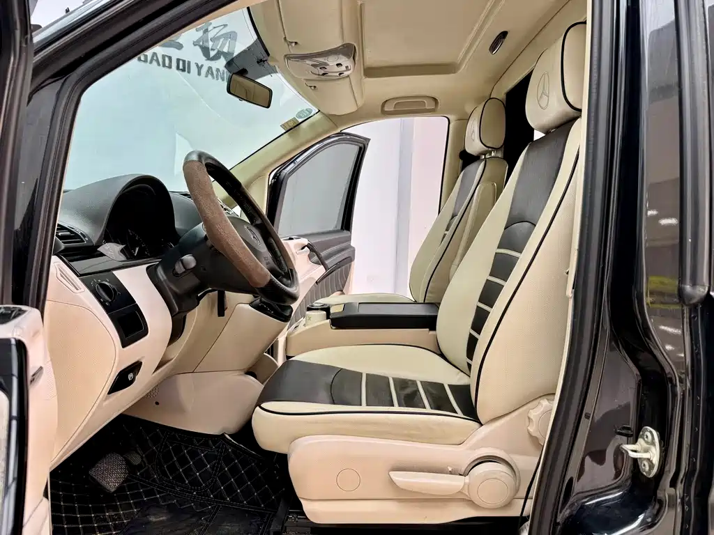 Volkswagen Viloran 2015 3.0L Elite Edition