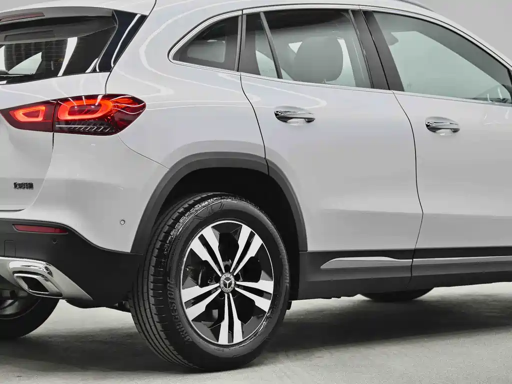 Mercedes-Benz GLA 2023 GLA 220