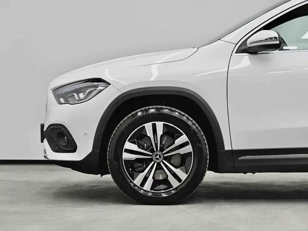 Mercedes-Benz GLA 2023 GLA 220