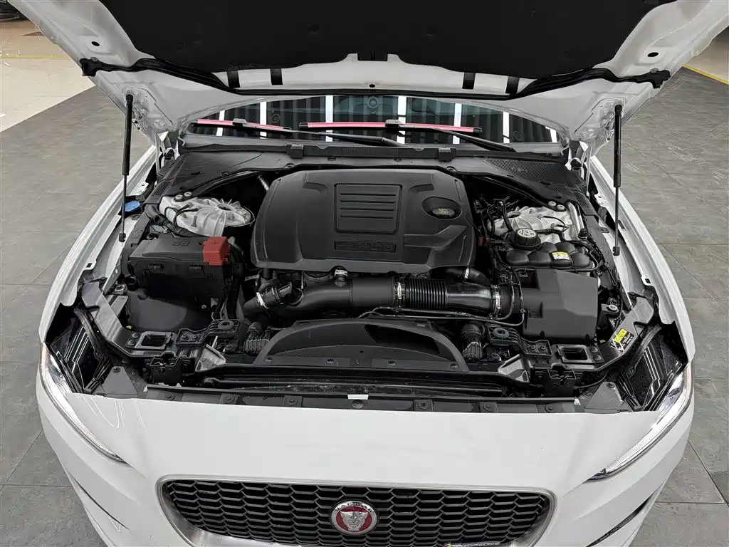 Jaguar XEL 2021 2.0T 250PS R-DYNAMIC S Progressive Sport Edition