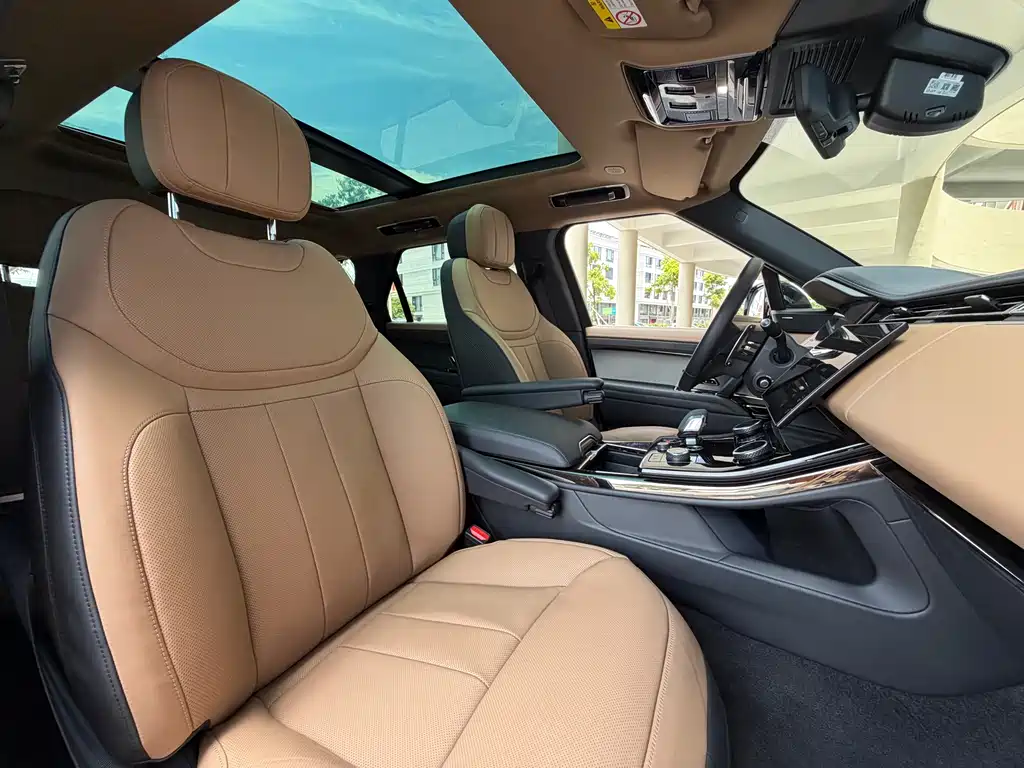 Range Rover Sport 2023 400PS Dynamic SE