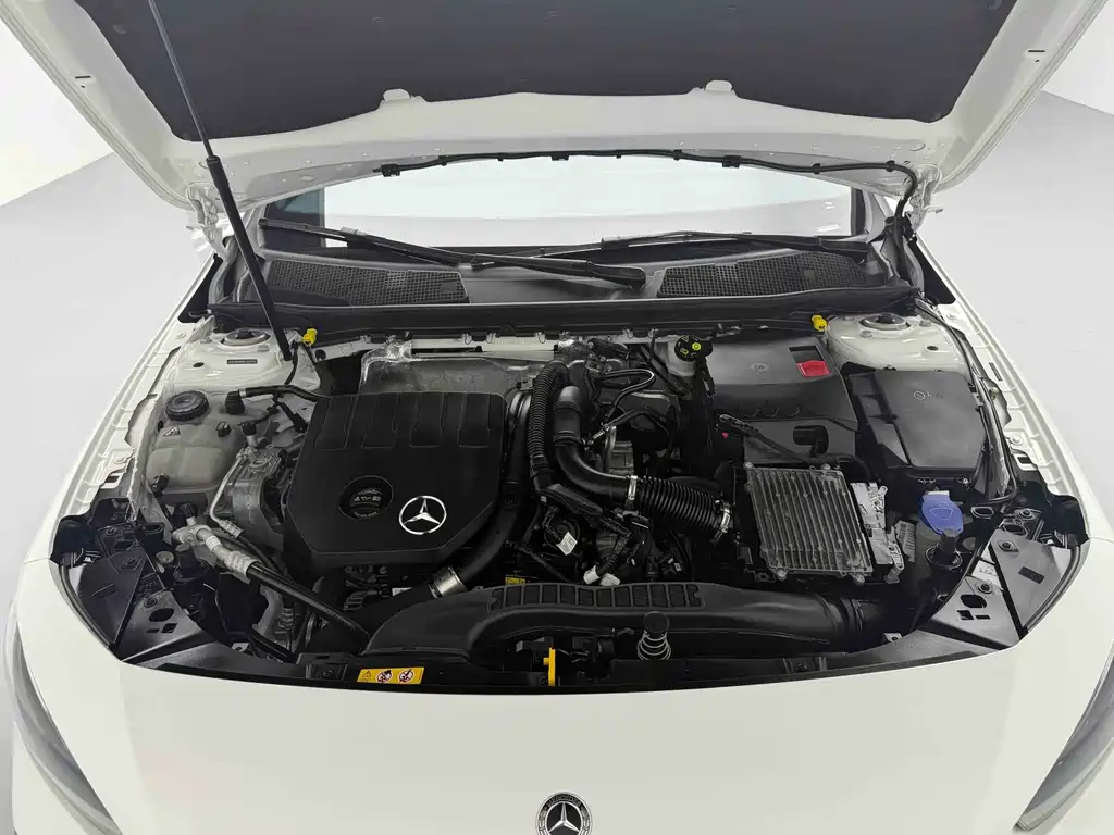 Mercedes-Benz A-Class 2024 Facelift A 200 L Fashion Edition