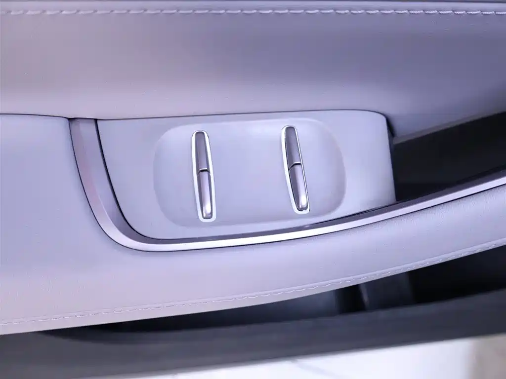 NIO EC6 2024 Model 75kWh