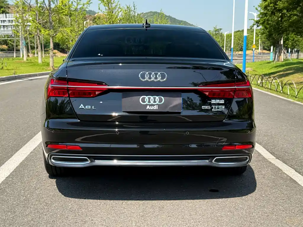 Audi A6L 2022 55 TFSI quattro Flagship Edition