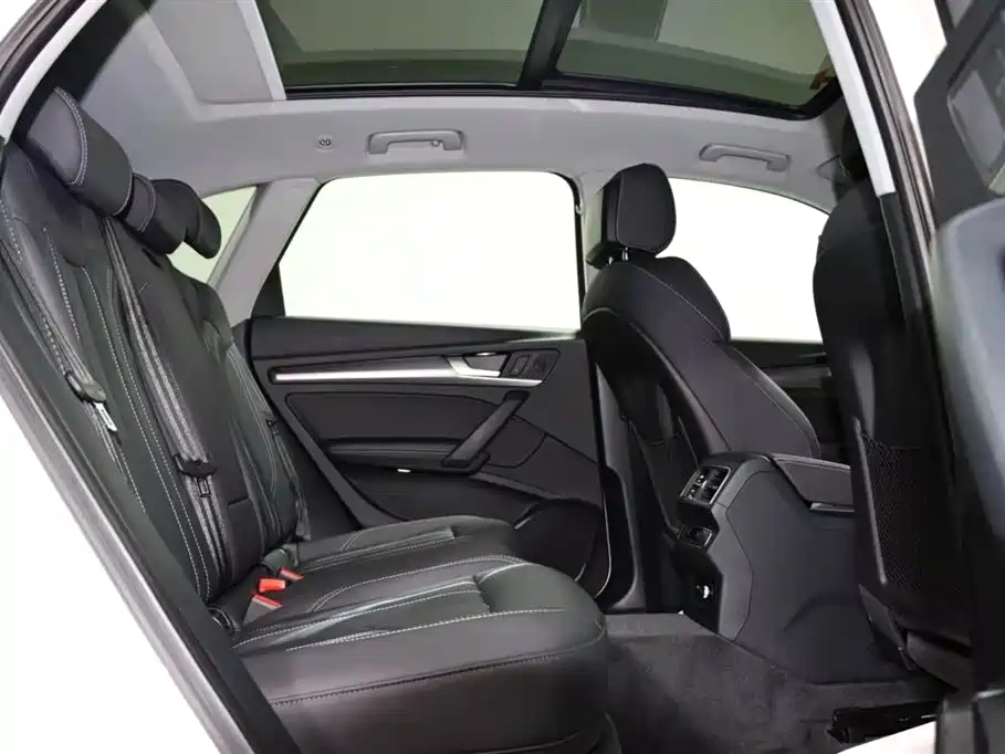 Audi Q5L 2023 40T Premium Dynamic Edition