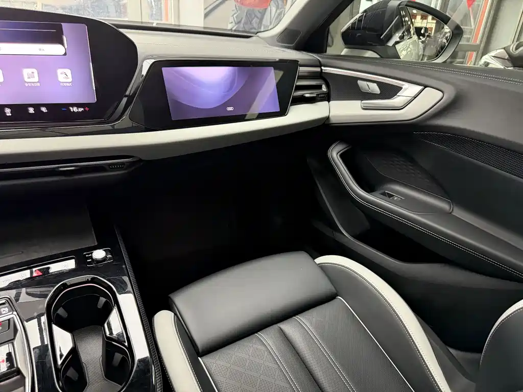Audi A5 L 2026 model Sport Edition