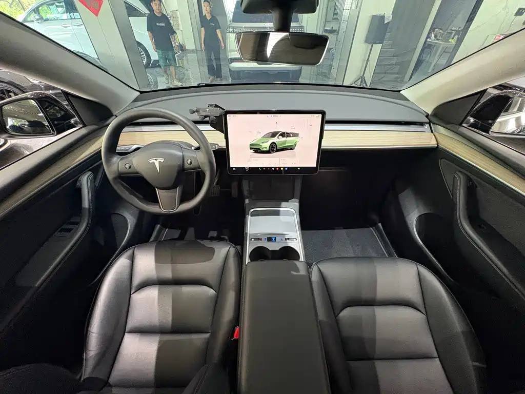 Model Y 2022 Rear-Wheel Drive Edition