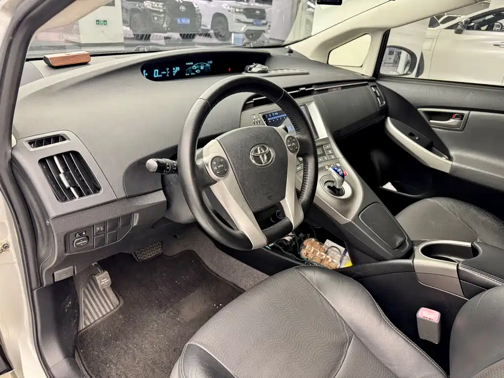Prius 2012 1.8L Luxury Edition