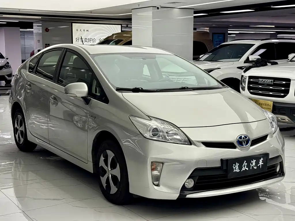 Prius 2012 1.8L Luxury Edition