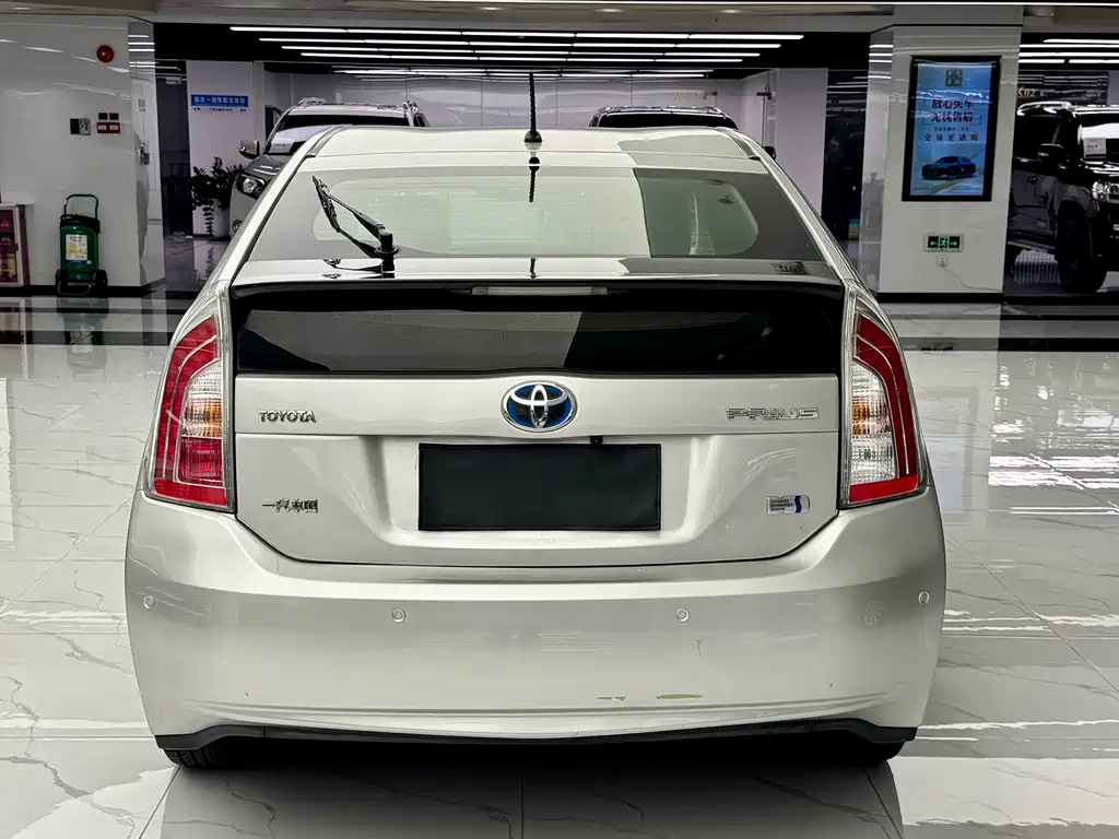 Prius 2012 1.8L Luxury Edition