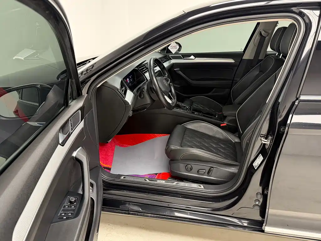 Magotan PHEV 2022 GTE Luxury Edition