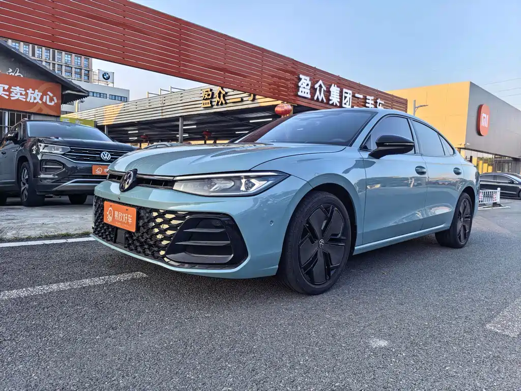 Passat 2025 Pro 380TSI Starry Dragon Honor Edition