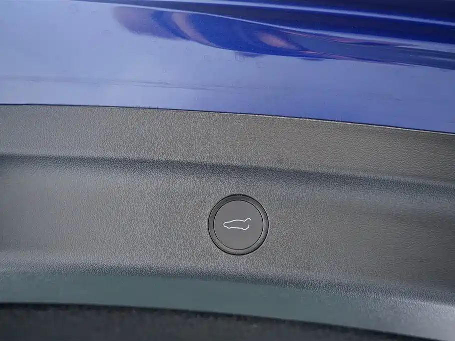 Model Y 2023 Rear-Wheel Drive Edition