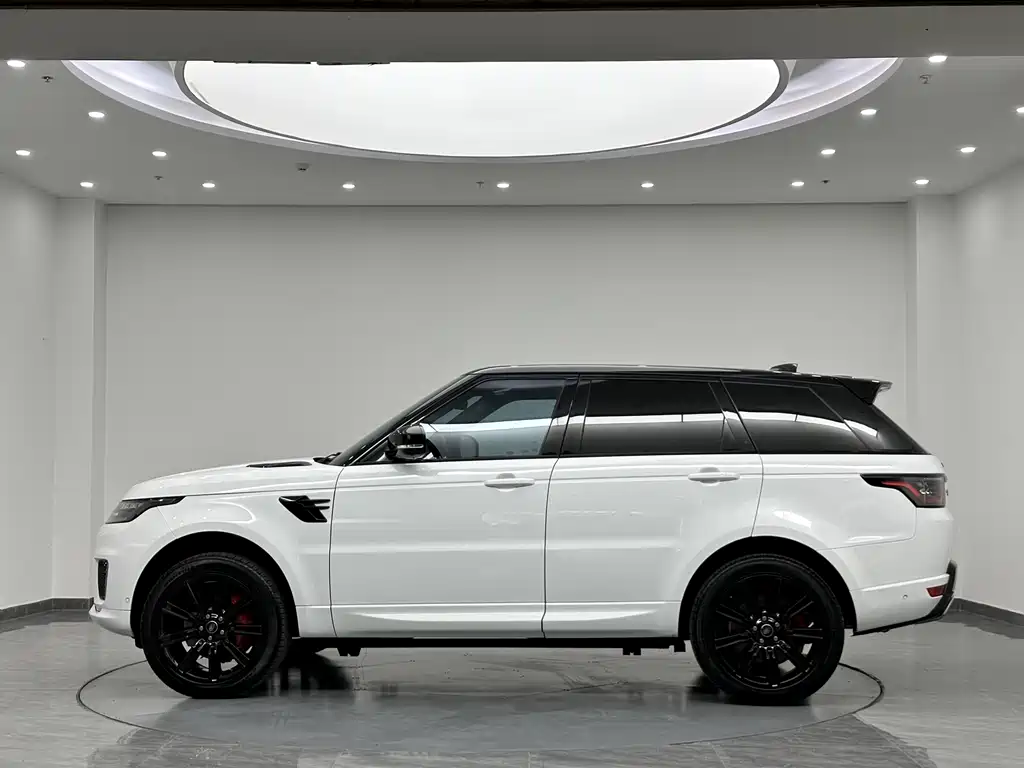 Range Rover Sport 2021 3.0 L6 Black Edition