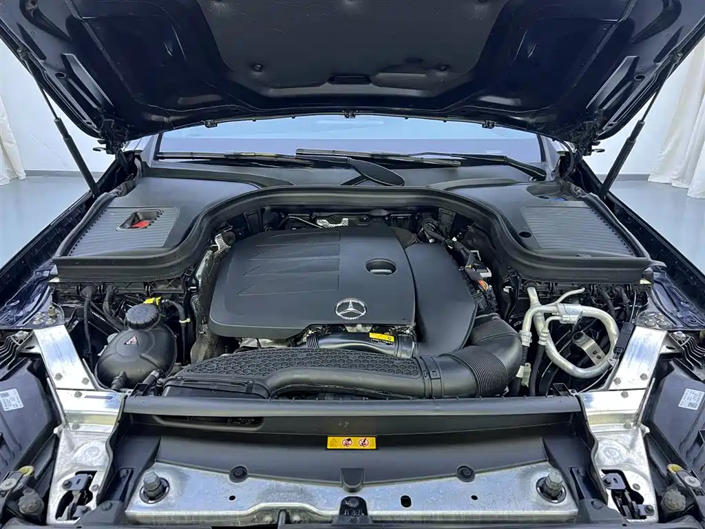 Mercedes GLC 2022 Facelift 260 L 4MATIC Luxury Edition