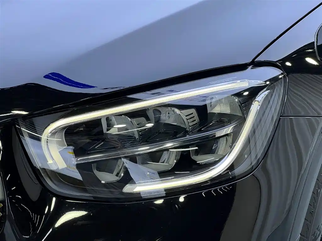 Mercedes GLC 2022 Facelift 260 L 4MATIC Luxury Edition