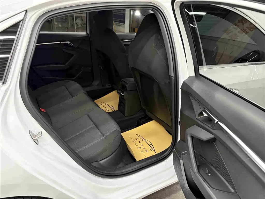 Audi A3 2021 A3L Limousine 35 TFSI进取致雅型