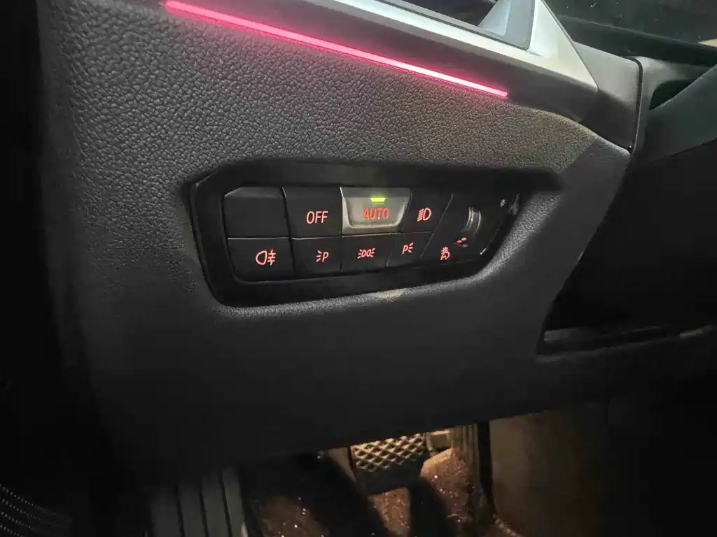 BMW i3 2022 eDrive 35 L