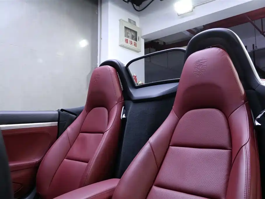 Porsche 718 Boxster 2.0T 2022 Model