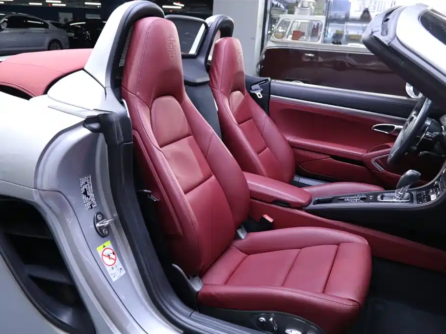 Porsche 718 Boxster 2.0T 2022 Model
