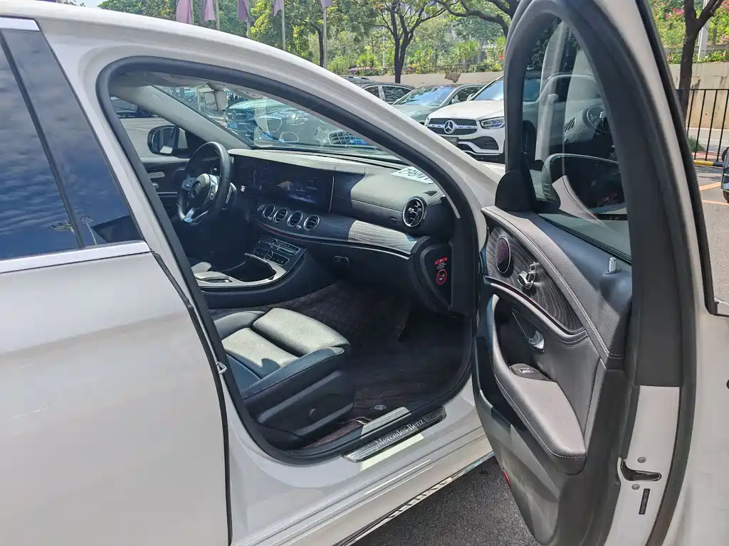 Mercedes E-Class 2020 E 260 L Sporty