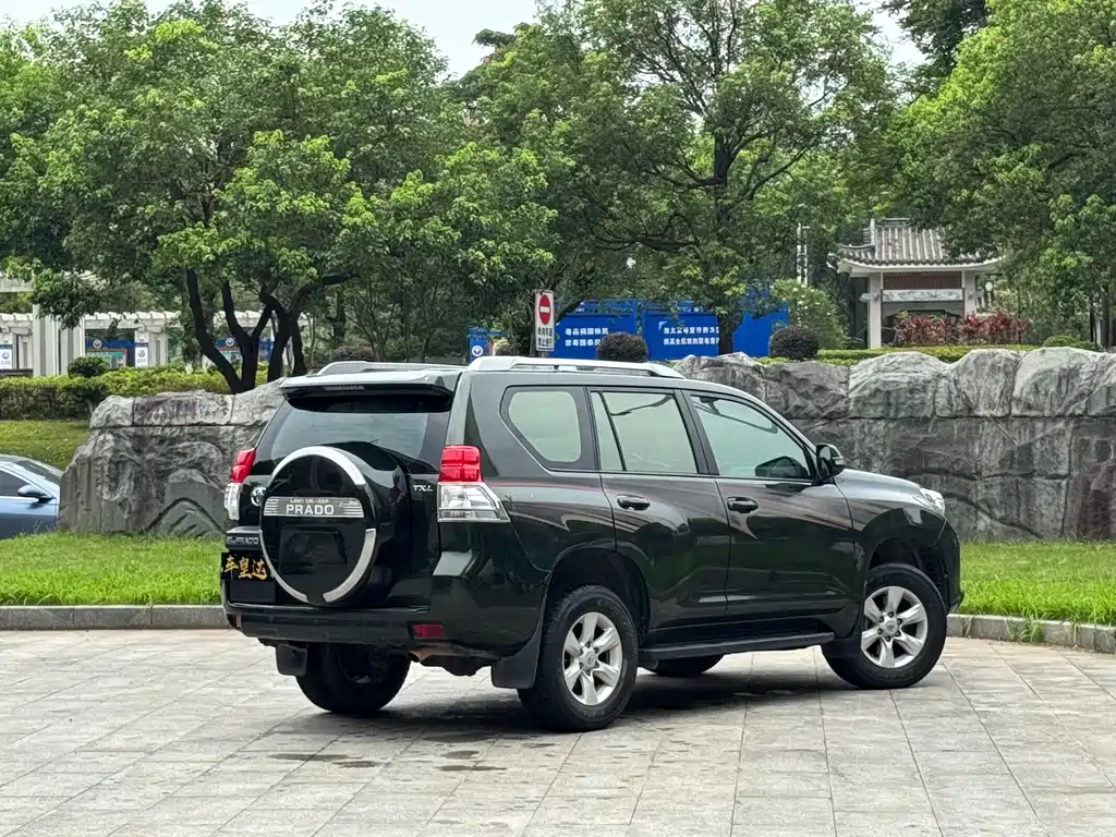Prado Import 2014 Model 2.7L Automatic Standard Edition