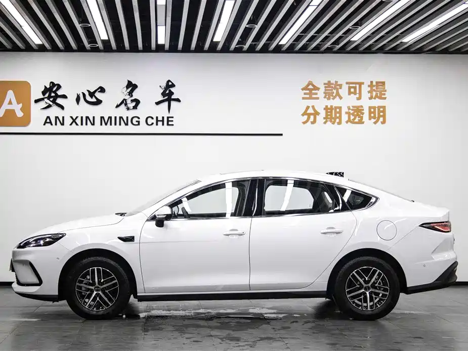 Oceanic 05 DM-i 2025 Model DM-i Intelligent Driving Edition 120KM Flagship Type