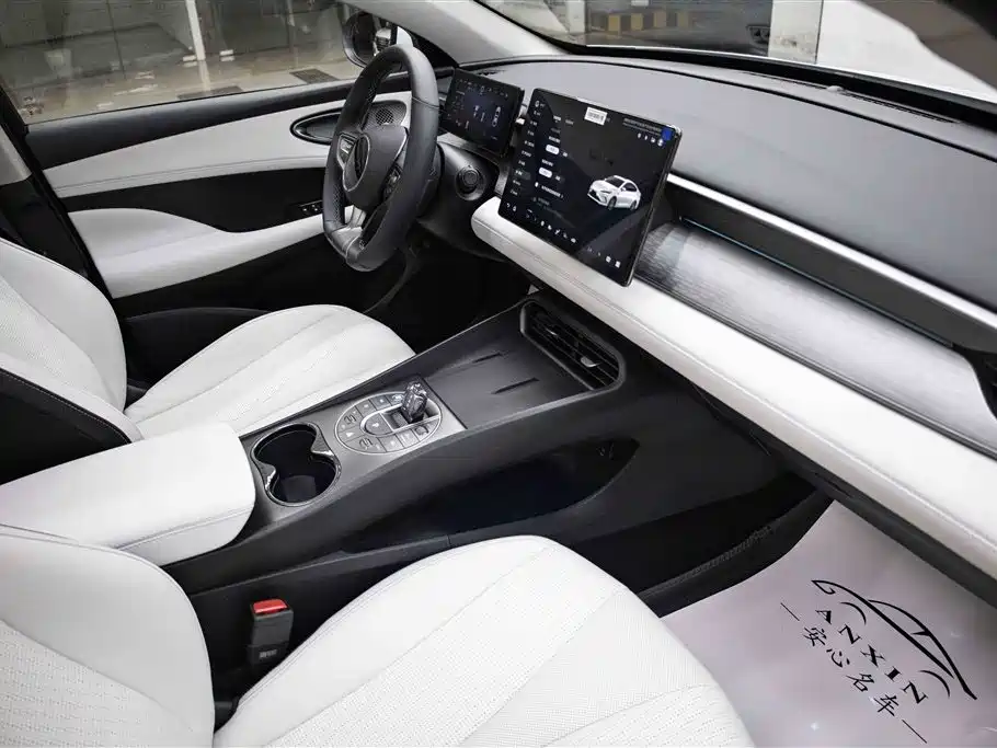 Oceanic 05 DM-i 2025 Model DM-i Intelligent Driving Edition 120KM Flagship Type