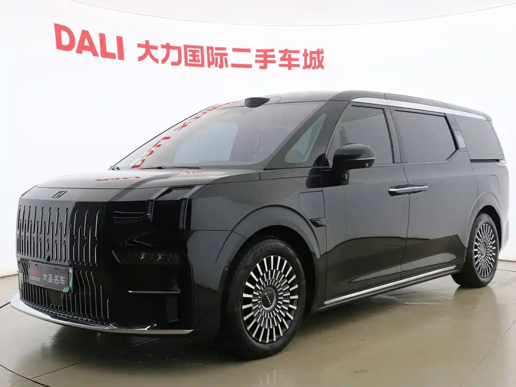 Jizhe 009 2024 Edition Six Executive Edition Four Wheel Drive 108kWh