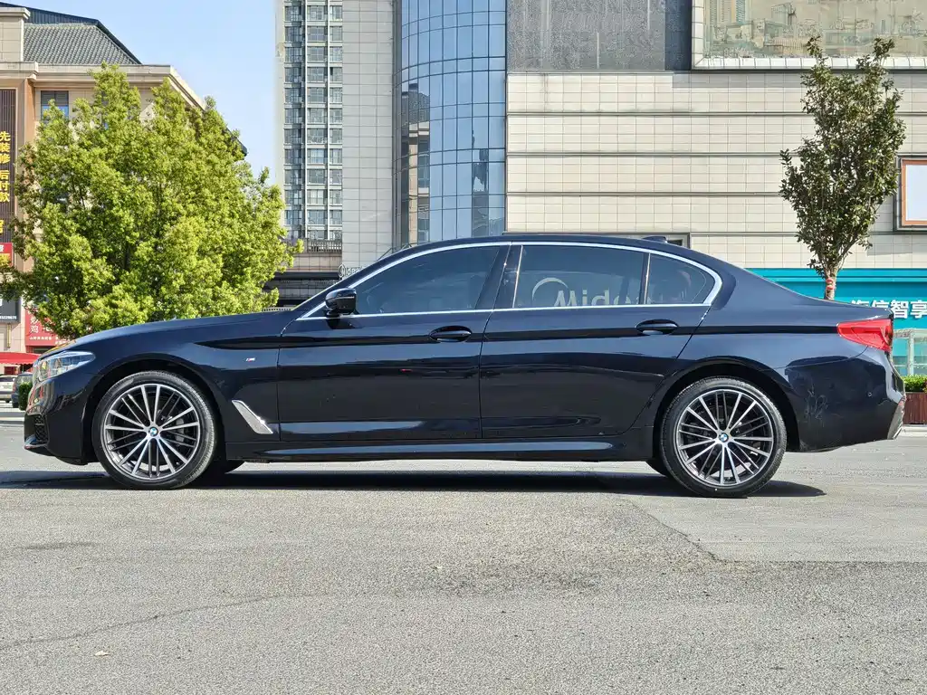 BMW 5 Series 2020 530Li Grandeur Edition M Sport Package