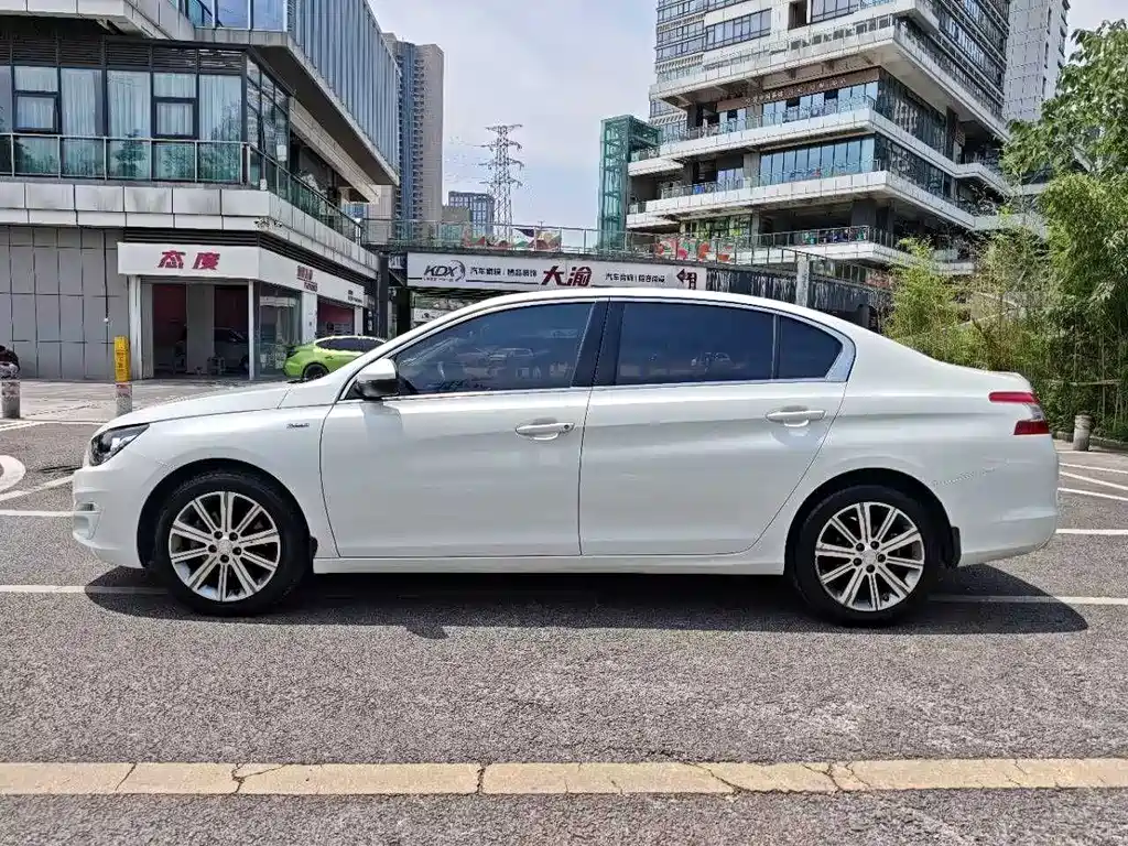 Peugeot 408 2018 Facelift 350THP Automatic Luxury Edition