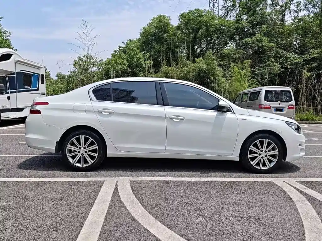 Peugeot 408 2018 Facelift 350THP Automatic Luxury Edition