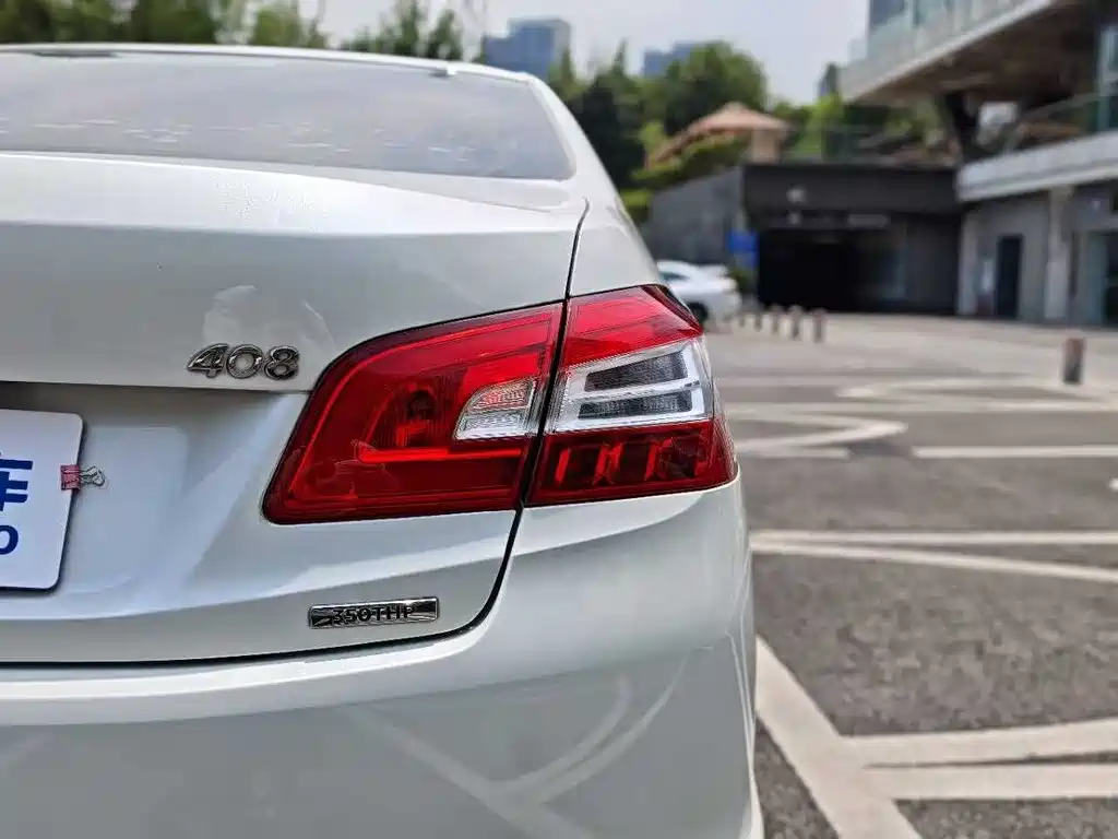 Peugeot 408 2018 Facelift 350THP Automatic Luxury Edition