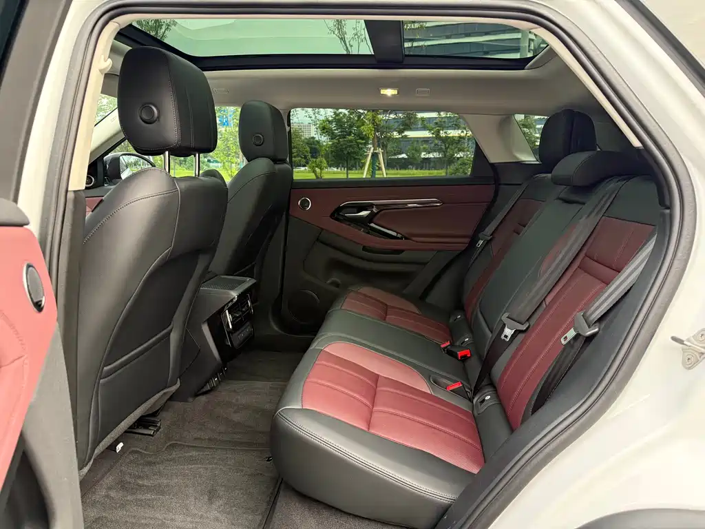 Range Rover Vogue 2023 249PS Luxury Edition