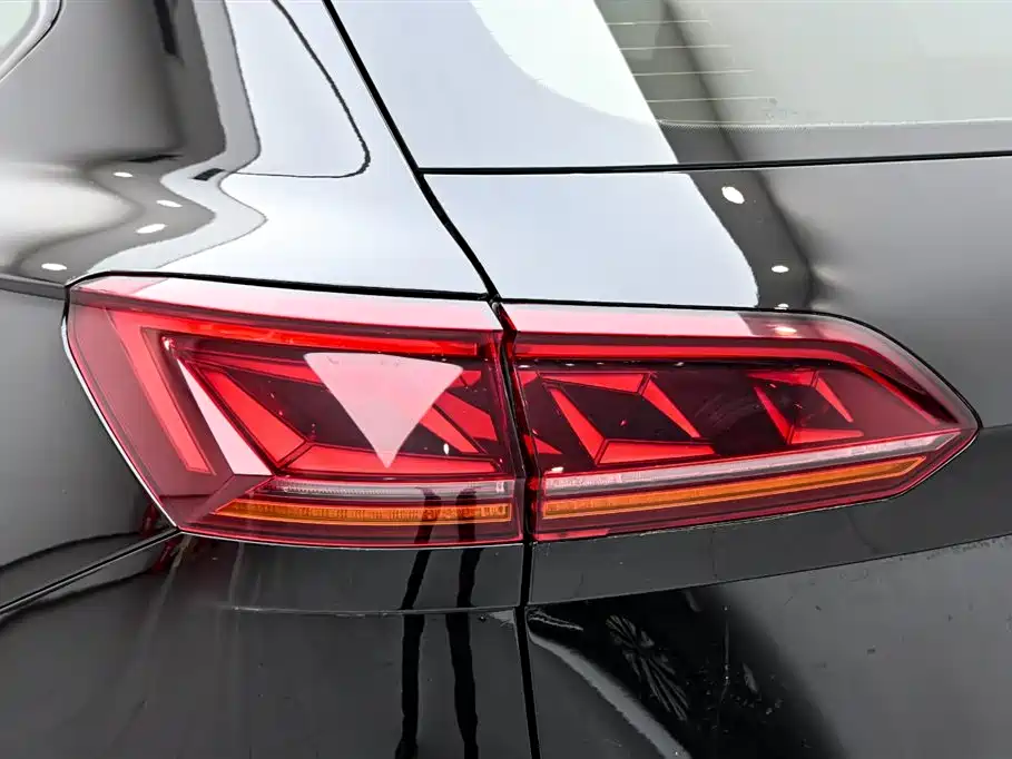Touareg 2022 3.0 TSI Rishang Edition Yaoke Sports Package