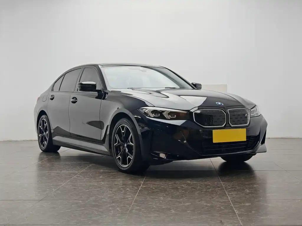 BMW i3 2024 eDrive 40 L Nightshade Edition