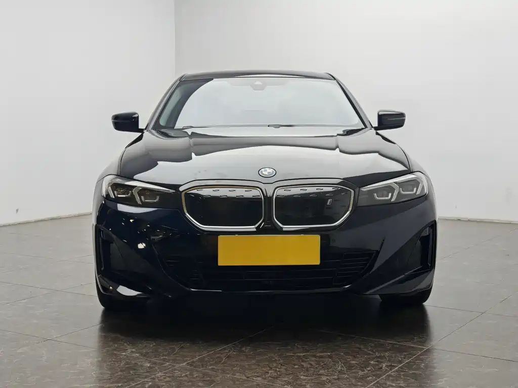 BMW i3 2024 eDrive 40 L Nightshade Edition