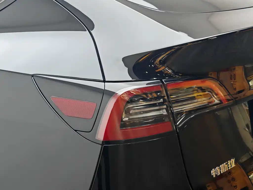 Model Y 2022 Rear-Wheel Drive Edition