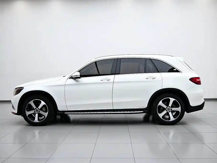 Mercedes-Benz GLC 2019 Facelift 260 L 4MATIC Luxury Edition