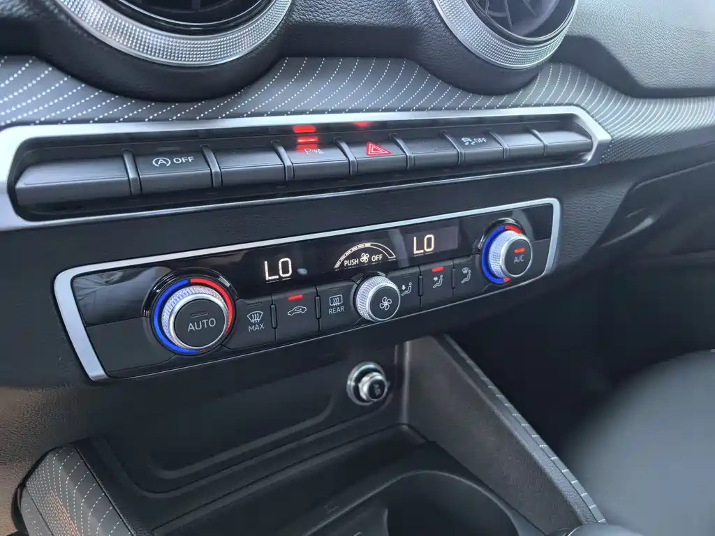Audi Q2L 2025 35TFSI Sporty Dynamic Edition