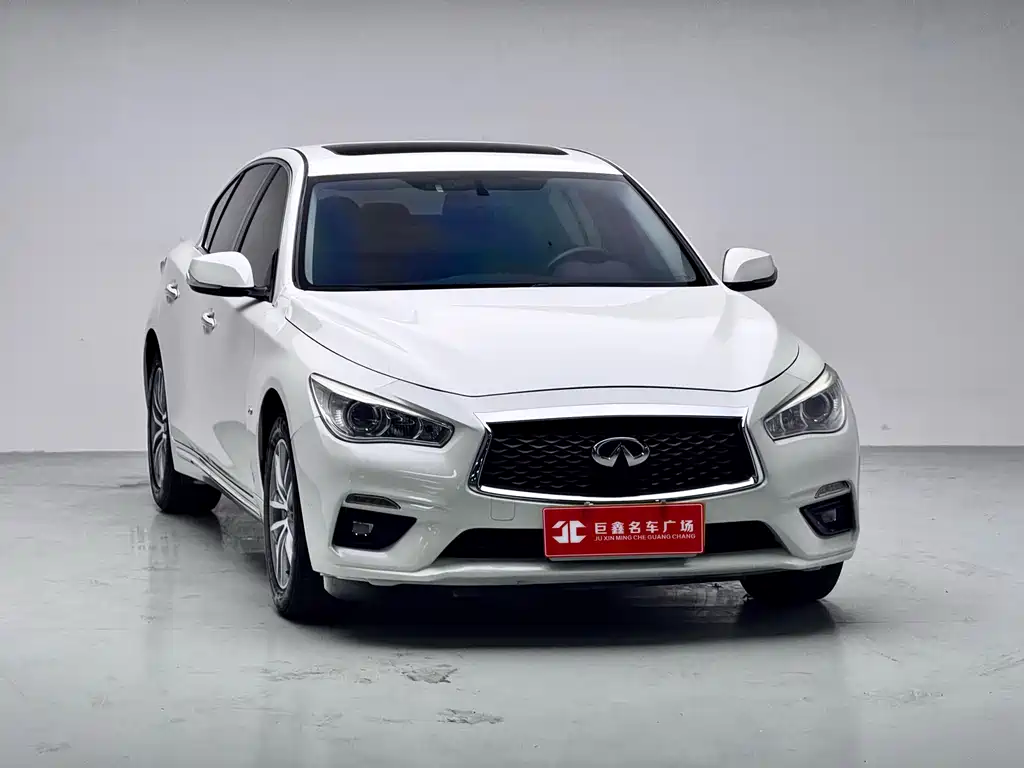 Infiniti Q50L 2018 2.0T Comfort Edition National VI