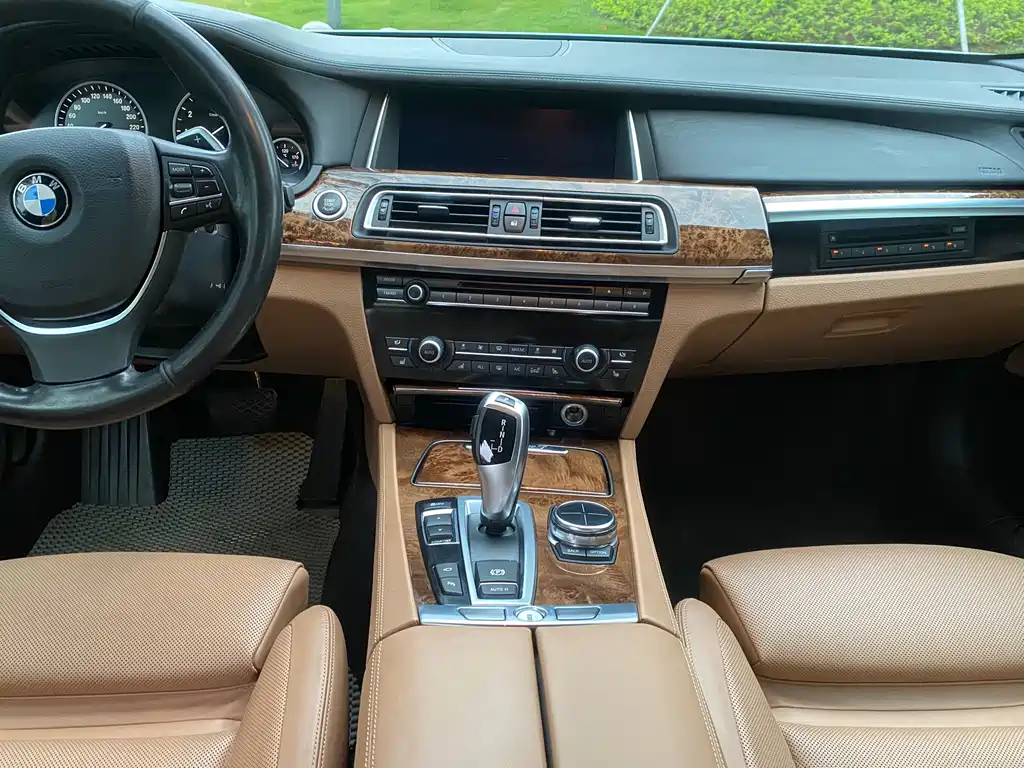 BMW 7 Series 2013 model 740Li Hybrid Edition